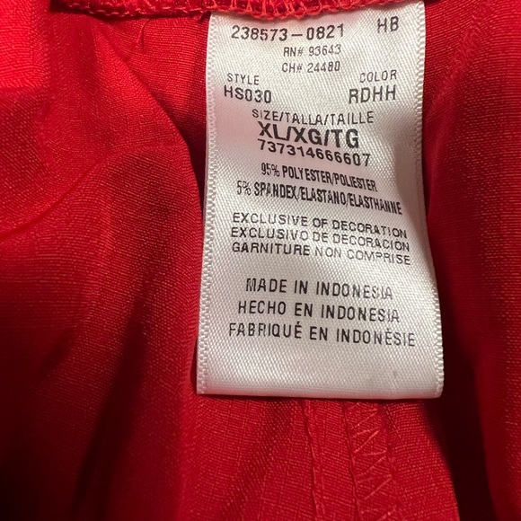 Cherokee Women’s Red Scrubs - Picture 3 of 3